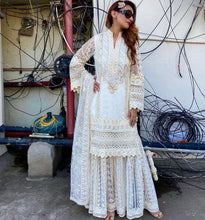 Load image into Gallery viewer, BEGUM