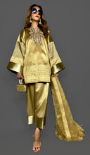 Load image into Gallery viewer, SVARNA
