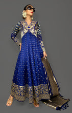 Load image into Gallery viewer, ALVIRA
